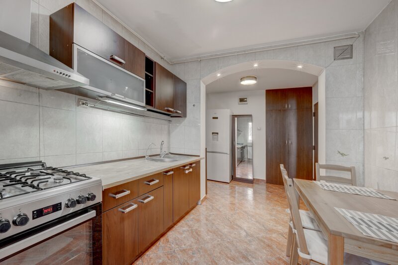 Pantelimon, Delfinului, Mega Mall, Bloc reabilitat, Comision 0 %